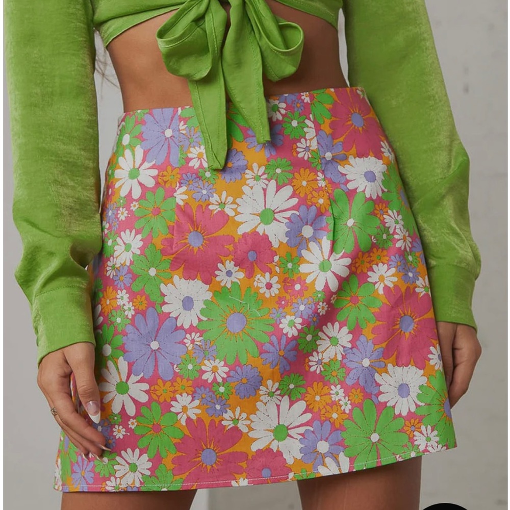 Brand New Peppermayo 70s Floral Mini Skirt. Tags Attached, Never Worn
